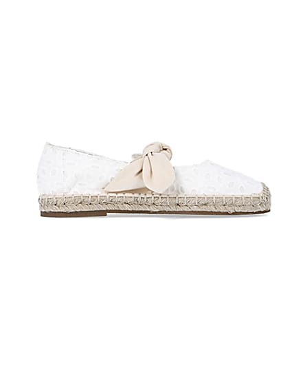 360 degree animation of product White broderie espadrilles frame-15