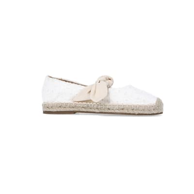 360 degree animation of product White broderie espadrilles frame-16