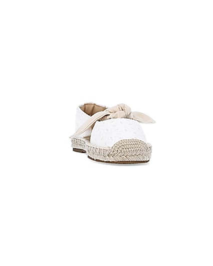 360 degree animation of product White broderie espadrilles frame-20