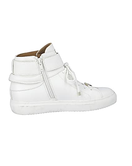 360 degree animation of product White buckle strap high top trainers frame-14