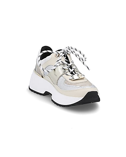 360 degree animation of product White chunky sole lace-up runner frame-19