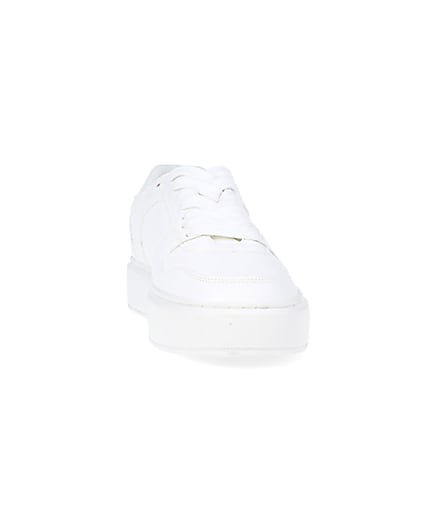 360 degree animation of product White chunky trainers frame-20