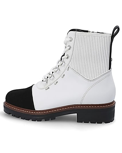 360 degree animation of product White contrast leather lace-up hiking boots frame-4