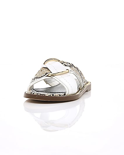 360 degree animation of product White cross strap ring flat sandals frame-2