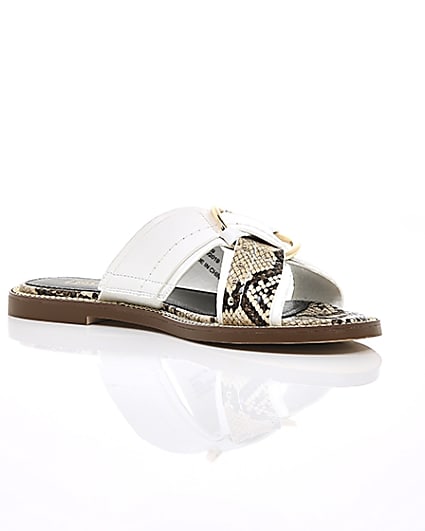 360 degree animation of product White cross strap ring flat sandals frame-7