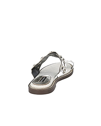 360 degree animation of product White cutout embellished wide fit sandals frame-10