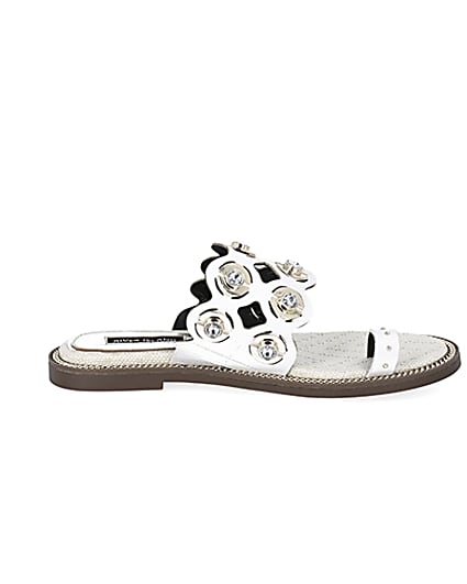 360 degree animation of product White cutout embellished wide fit sandals frame-15