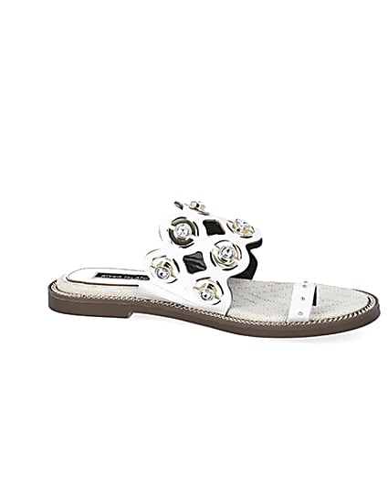 360 degree animation of product White cutout embellished wide fit sandals frame-16