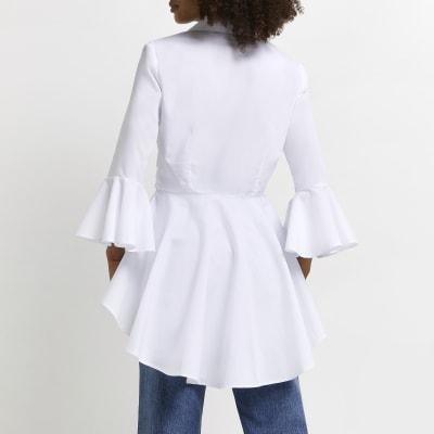 white dip hem shirt