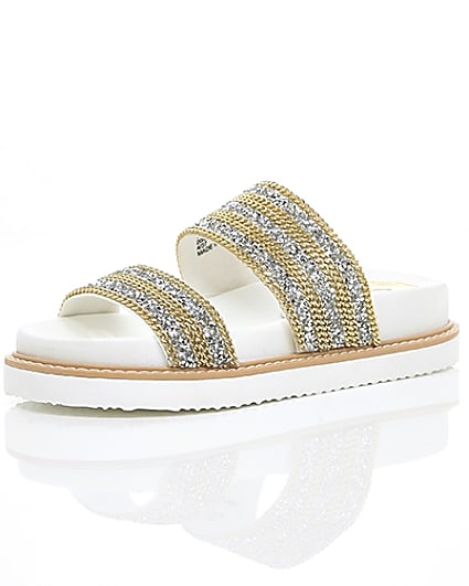 360 degree animation of product ​White double chain detail strap sandal frame-0