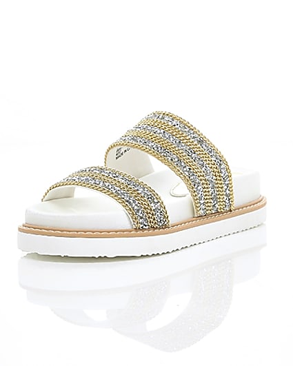 360 degree animation of product ​White double chain detail strap sandal frame-1