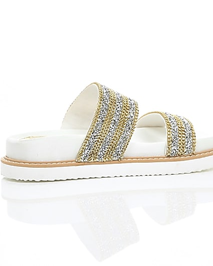 360 degree animation of product ​White double chain detail strap sandal frame-11