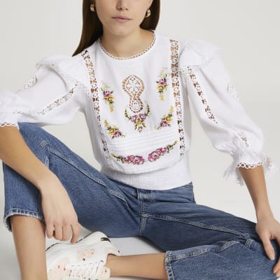 white frill sleeve blouse