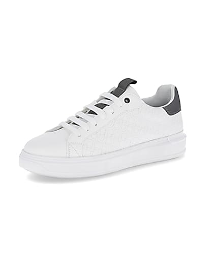360 degree animation of product White faux leather quilted design trainers frame-1