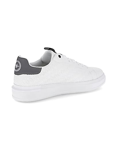 360 degree animation of product White faux leather quilted design trainers frame-13