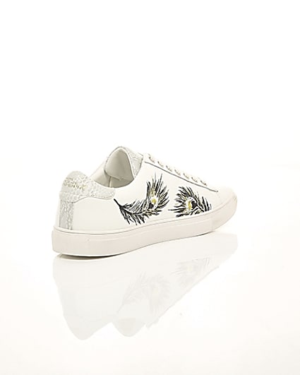 360 degree animation of product White feather print low top cupsole trainers frame-13