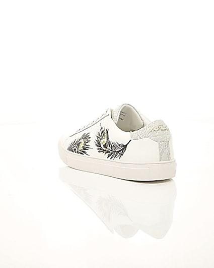 360 degree animation of product White feather print low top cupsole trainers frame-18