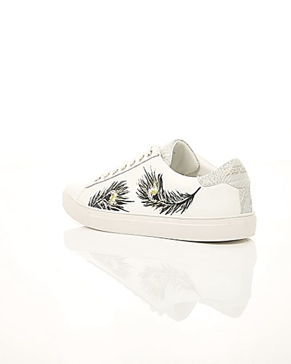 360 degree animation of product White feather print low top cupsole trainers frame-19