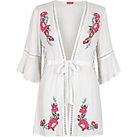 White floral embroidered bell sleeve kaftan