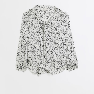 White floral long sleeve blouse