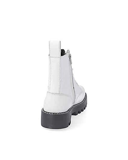 360 degree animation of product White Kickers ankle boots frame-10