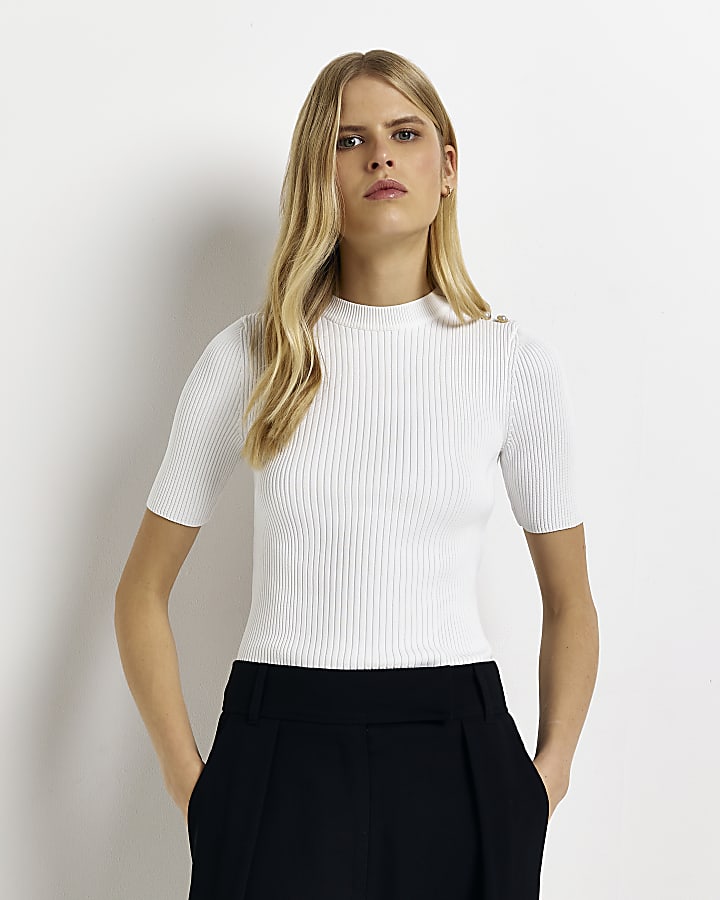 White knit short sleeve top