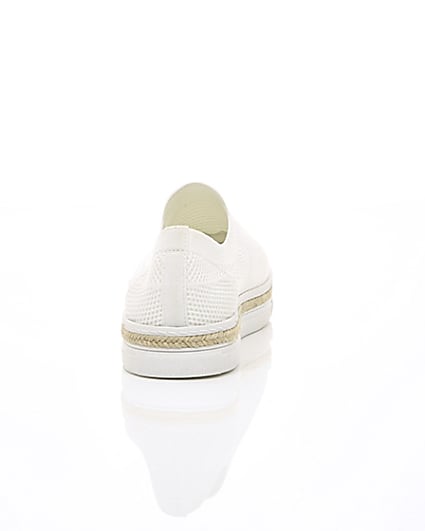 360 degree animation of product White knitted runner espadrille trainers frame-15