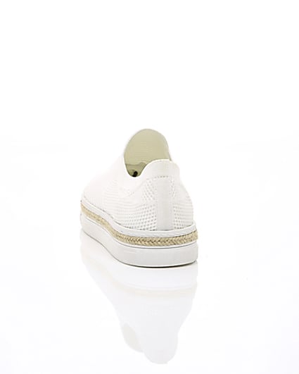 360 degree animation of product White knitted runner espadrille trainers frame-16