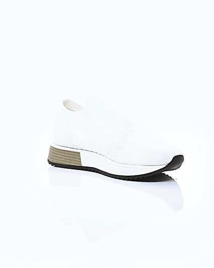 360 degree animation of product White knitted runner trainers frame-7