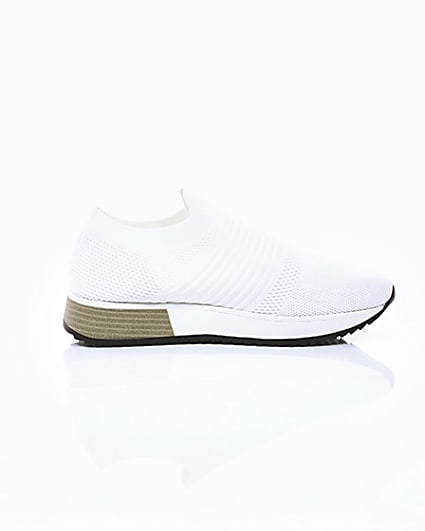 360 degree animation of product White knitted runner trainers frame-10