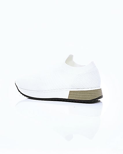 360 degree animation of product White knitted runner trainers frame-20