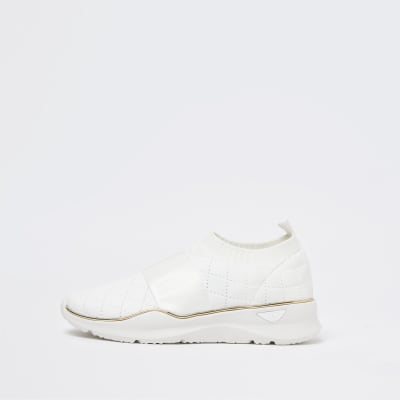 comfortable white runners