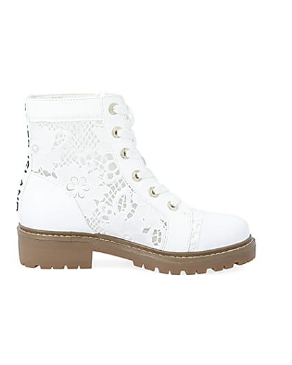 360 degree animation of product White lace detail ankle boots frame-15