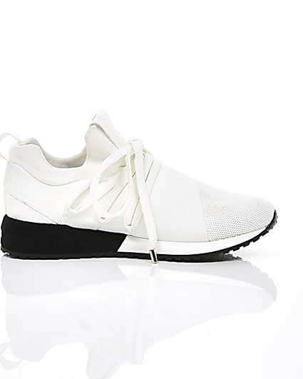 360 degree animation of product White lace-up runner trainers frame-9