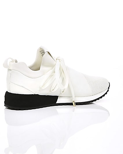 360 degree animation of product White lace-up runner trainers frame-11