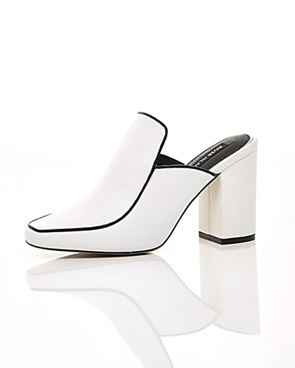 360 degree animation of product White leather closed toe mules frame-23