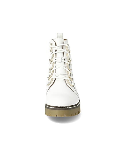 360 degree animation of product White leather eyelet lace-up wide fit boots frame-21