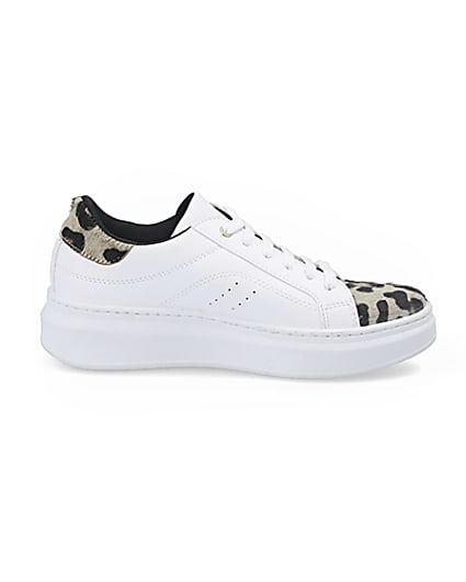 360 degree animation of product White leopard print lace-up trainers frame-15