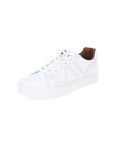 360 degree animation of product White mesh detail trainers frame-0
