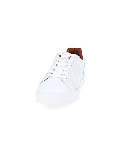 360 degree animation of product White mesh detail trainers frame-22
