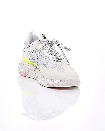 360 degree animation of product White mesh panel lace-up runner trainers frame-5