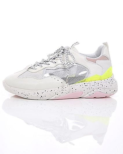 360 degree animation of product White mesh panel lace-up runner trainers frame-22