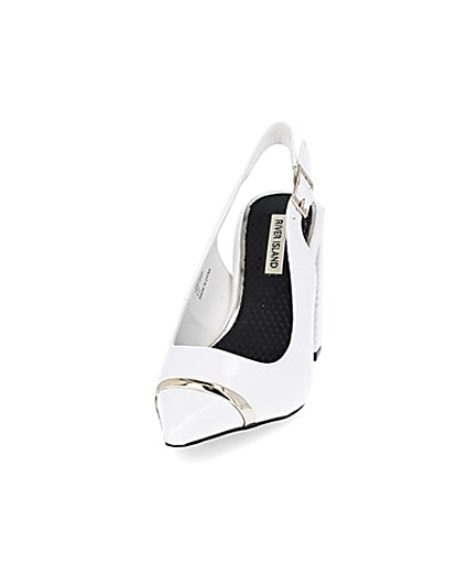 360 degree animation of product White metal toe sling back court heel frame-22