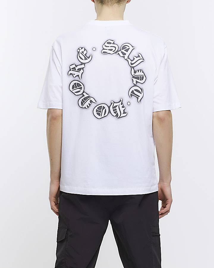White oversized fit graphic t-shirt