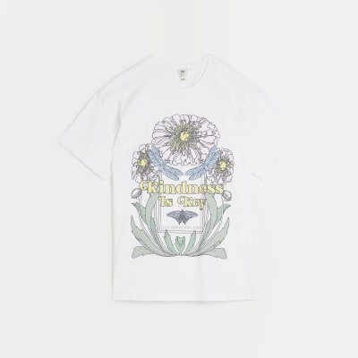 White oversized graphic t-shirt