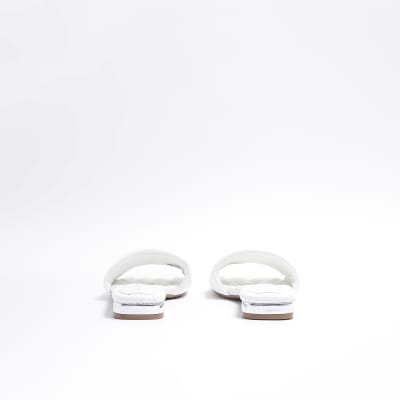 White padded sliders