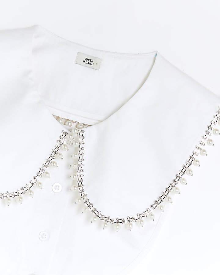 White Pearl Embellished Bib Collar