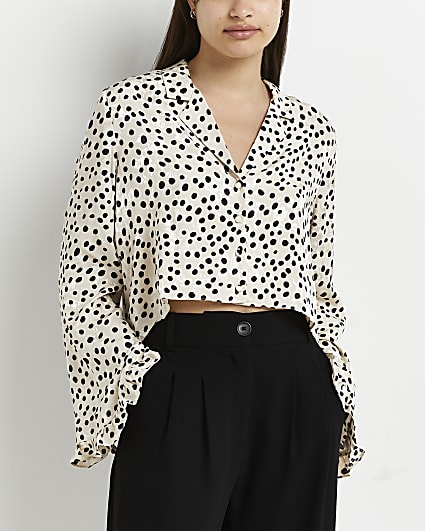 White polka dot cropped shirt