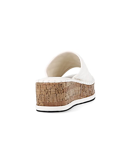 360 degree animation of product White quilted platform sandals frame-10