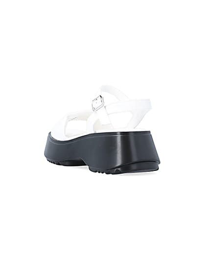 360 degree animation of product White quilted platform sandals frame-7